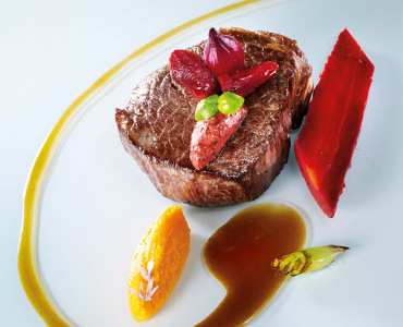 Beef Fillet with Carrots, Fallot Blackcurrant Mustard